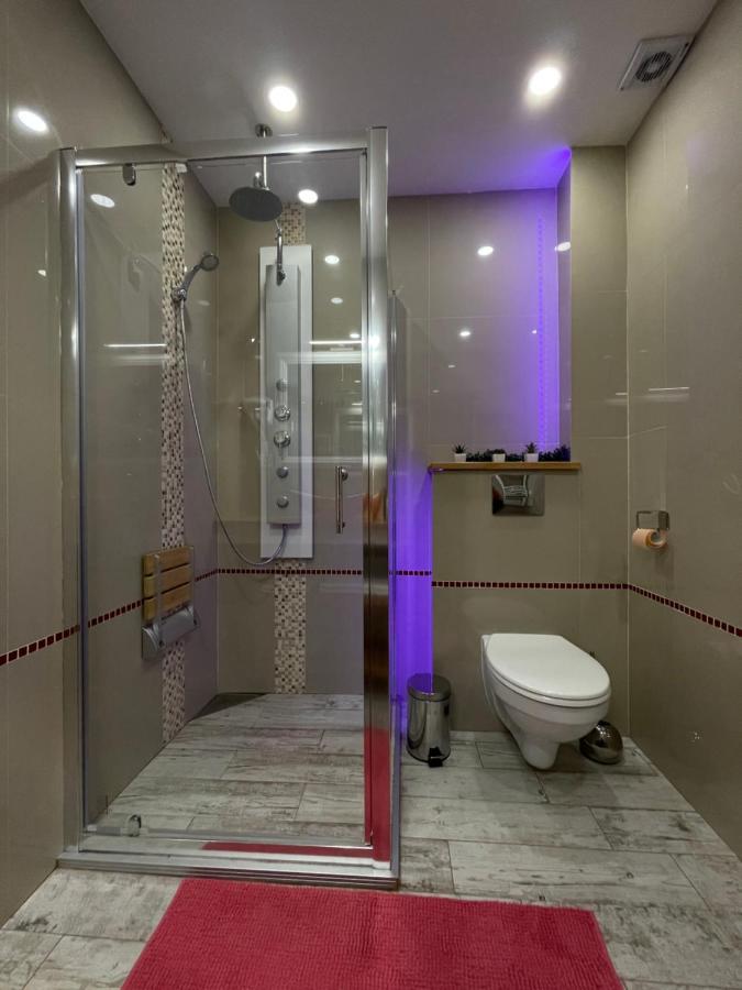 Voyage Cubic Adults Only Apartment Sibiu Luaran gambar