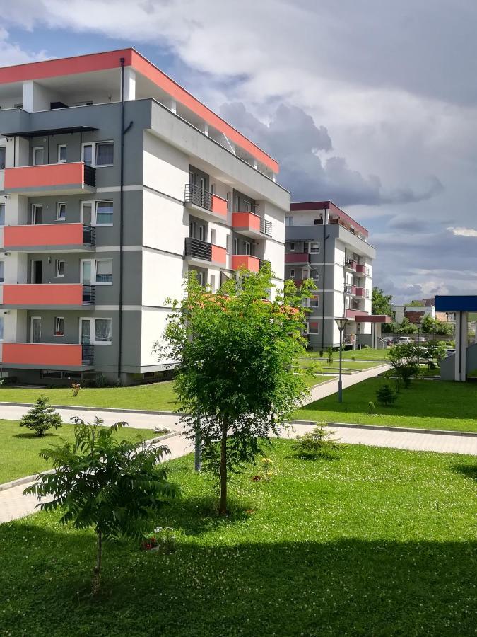 Voyage Cubic Adults Only Apartment Sibiu Luaran gambar