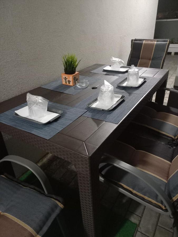 Voyage Cubic Adults Only Apartment Sibiu Luaran gambar