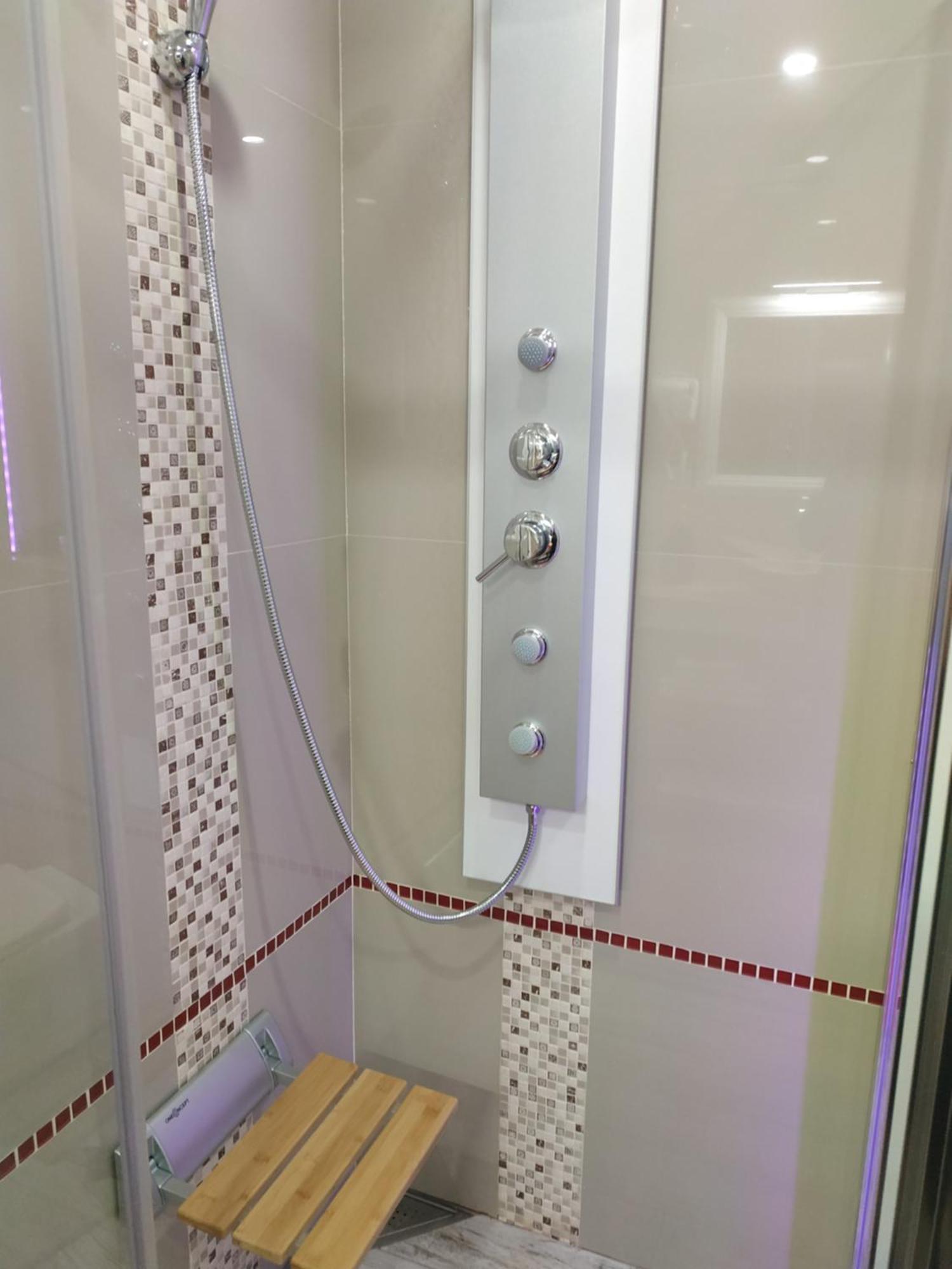 Voyage Cubic Adults Only Apartment Sibiu Luaran gambar
